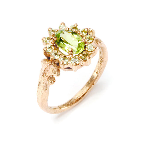 Bone Ring Elizabeth Poison