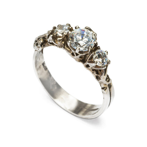 Art Nouveau Ring Diamond