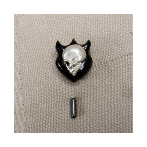 Skull Shield Pin